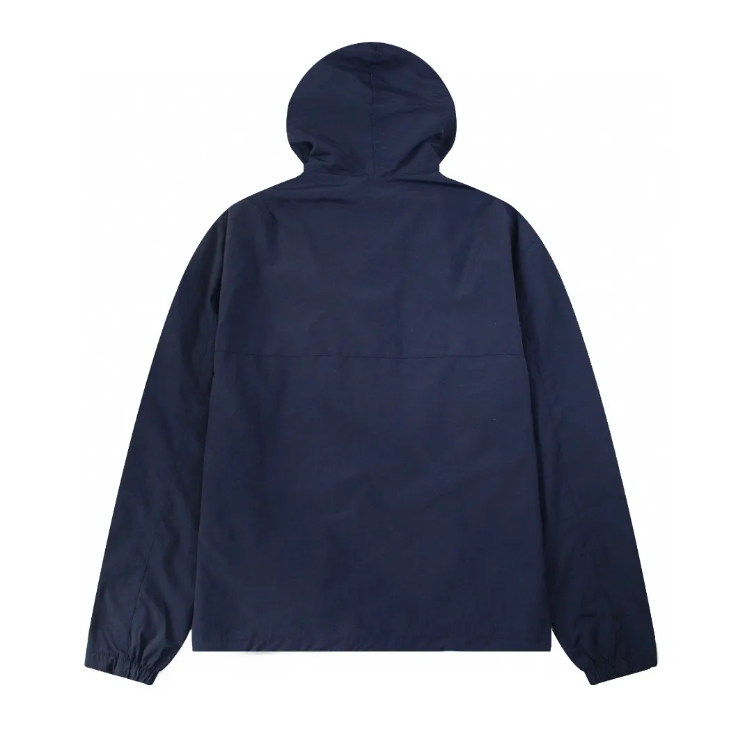 🅿️350 Ralph Lauren Fall New Classic Small Logo Embroidered Hooded Zipper Windproof and Waterproof Jacket 1️⃣ Customized coated fabric, windproof and waterproof, exquisite small logo embroidery on the chest to highlight your personality, and the workmanship details are perfectly controlled! 2️⃣It is very youthful and energetic, and can be easily worn by both men and women. It is very in line with the fashion aesthetic concepts of today's young people! 3️⃣ Full set of customized accessories, complete with three labels, same style for men and women, a must-have for couples. Color: Navy Khaki Size: S, M, L, XL